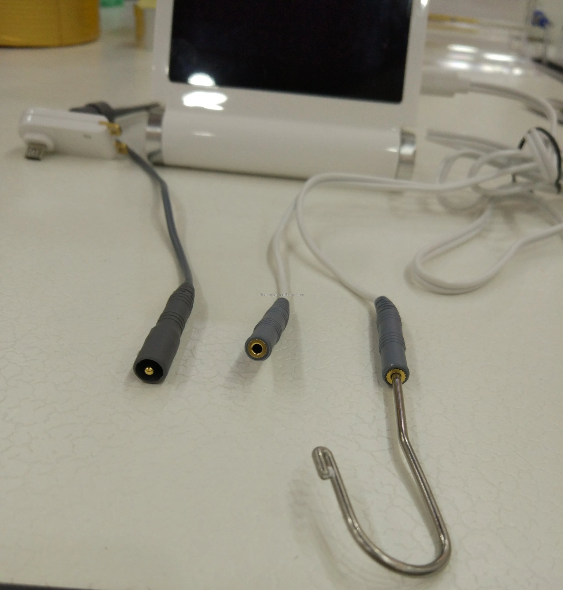 CYE009 C-ROOT I Apex Locator 7inch Touch Screen - Denspay Dental - Endo Motor